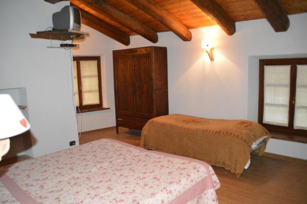 Agriturismo La Meridiana Frabosa Sottana Bilik gambar